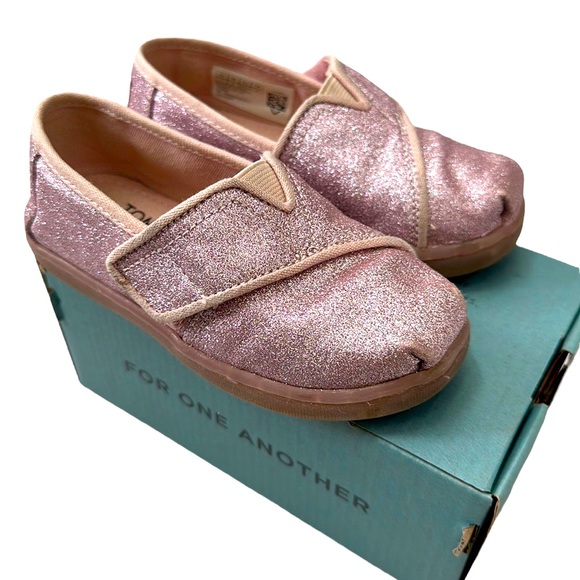 Classic Ballet Pink Glitter Espadrille - Picture 1 of 7